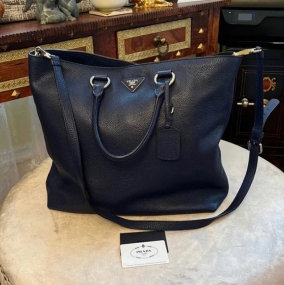 Authentic Prada *Midnight Blue* Leather Saffiano Tote w/Strap EUC!!! 💕 - Picture 1 of 9